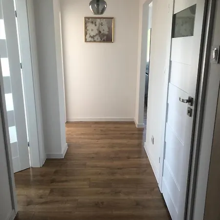 Apartment Krolowej Jadwigi 4m2 *